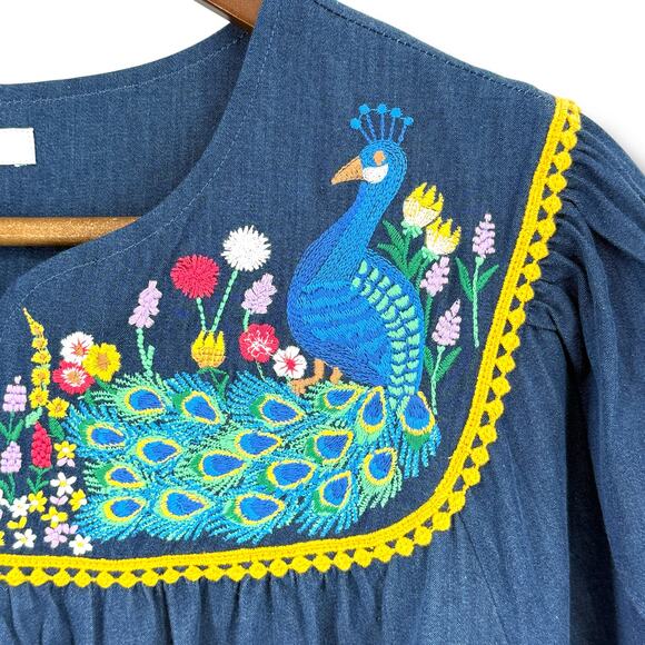 Go Softly Denim Embroidered Floral Peacock Patio Dress Plus Size 1X Full Zip - Picture 4 of 8
